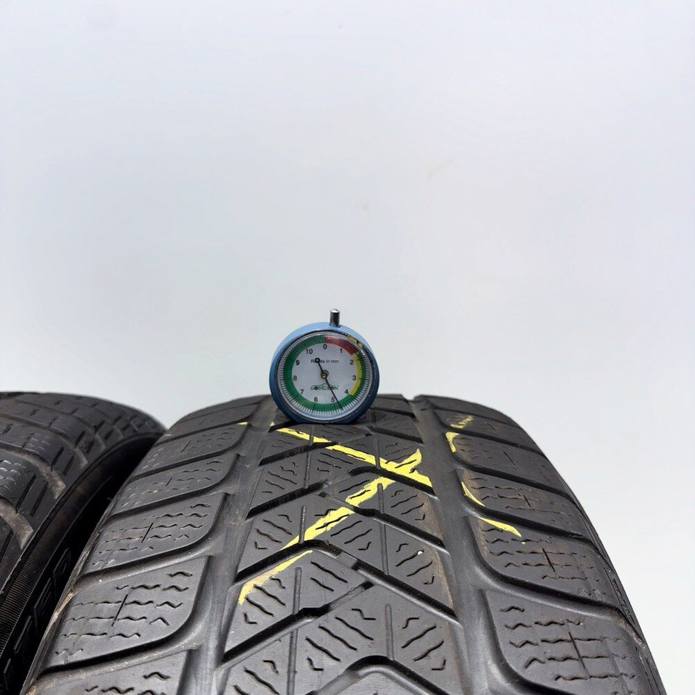 Gomme Usate 215 65 R16 98H Pirelli Winter Sottozero 3 Invernali | Gomme Usate | PrimaGomme.it PIRELLI Winter Sottozero 3 215/65 R16 98H, dettaglio fotografico 2