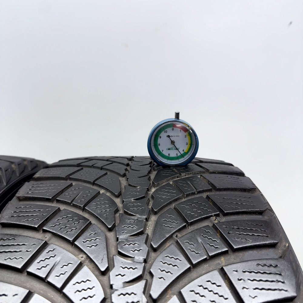 Gomme Usate 245 40 R17 95V Kumho Wintercraft WP71 Invernali | Gomme Usate | PrimaGomme.it Kumho Wintercraft WP71 245/40 R17 95V, dettaglio fotografico 2