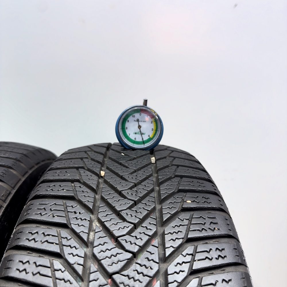 Gomme Usate 185 60 R15 88T XL Esa+ Tecar Supergrip Pro 71% Invernali | Gomme Usate | PrimaGomme.it ESA+ TECAR Supergrip Pro 185/60 R15 88T, dettaglio fotografico 2