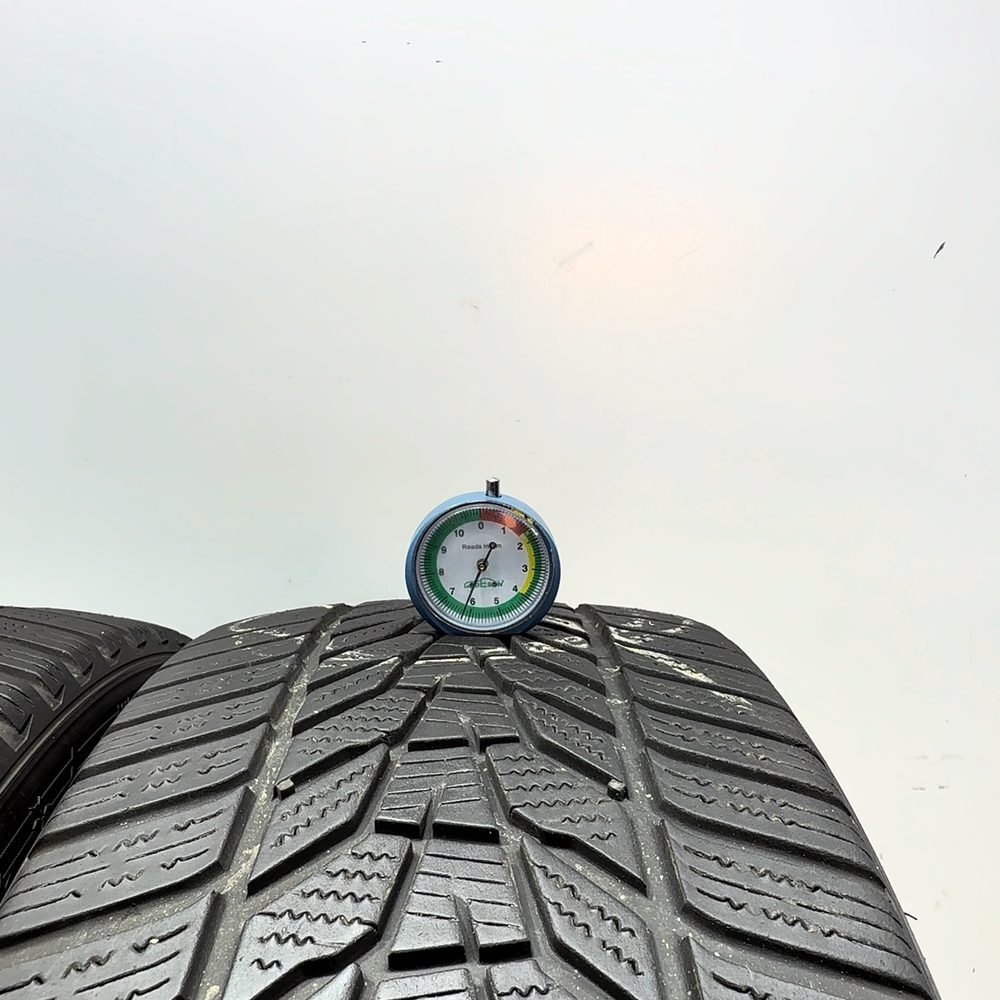 Gomme Usate 235 45 R18 98V XL Hankook Winter I*Cept Evo3 89% Invernali | Gomme Usate | PrimaGomme.it HANKOOK Winter I*Cept Evo3 235/45 R18 98V, dettaglio fotografico 2