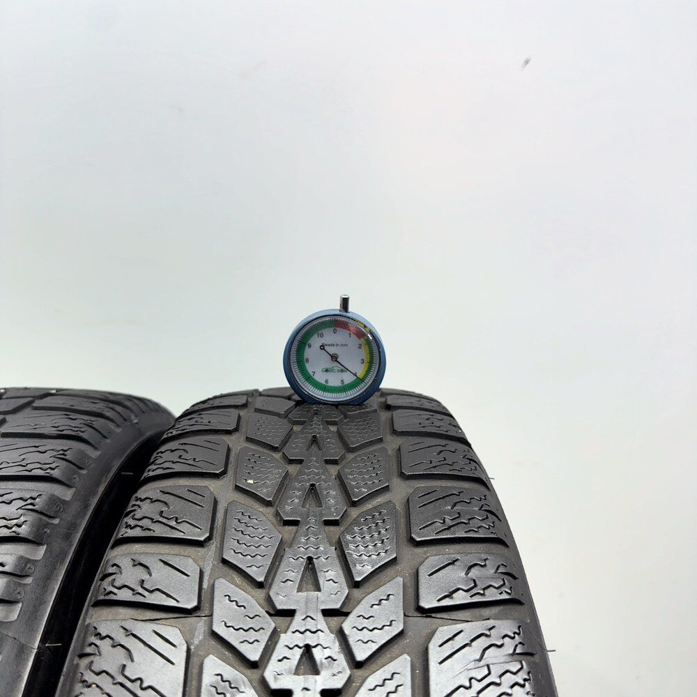 Gomme usate DUNLOP Winter Response 2 185/60 R15 84T – foto 02 | Prima Gomme DUNLOP Winter Response 2 185/60 R15 84T, dettaglio fotografico 2
