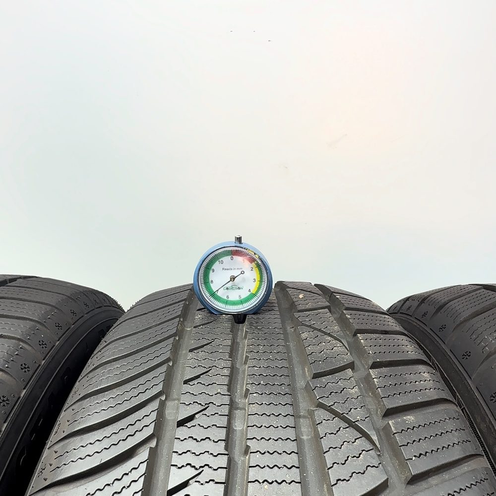 Gomme usate Star Performer Stratos Uhp 235/55 R19 105V – foto 02 | Prima Gomme Star Performer Stratos Uhp 235/55 R19 105V, dettaglio fotografico 2