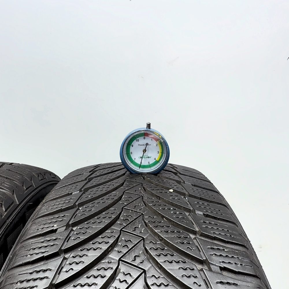 Gomme usate Nexen Winguard Snow’G WH2 215/65 R16 98H – foto 02 | Prima Gomme Nexen Winguard Snow’G WH2 215/65 R16 98H, dettaglio fotografico 2