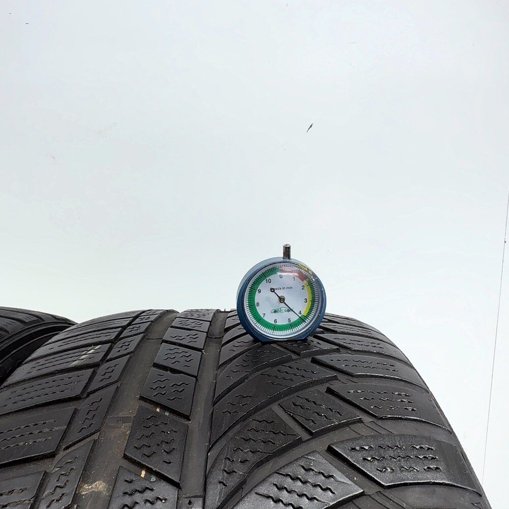 Gomme Usate 255 40 R19 100V Kumho Wintercraft WP72 Invernali | Gomme Usate | PrimaGomme.it Kumho Wintercraft WP72 255/40 R19 100V, dettaglio fotografico 2