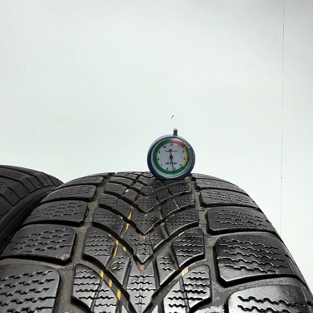 Gomme Usate 235 55 R19 101V Dunlop SP Winter Sport 4D 74% Invernali | Gomme Usate | PrimaGomme.it DUNLOP SP Winter Sport 4D 235/55 R19 101V, dettaglio fotografico 2