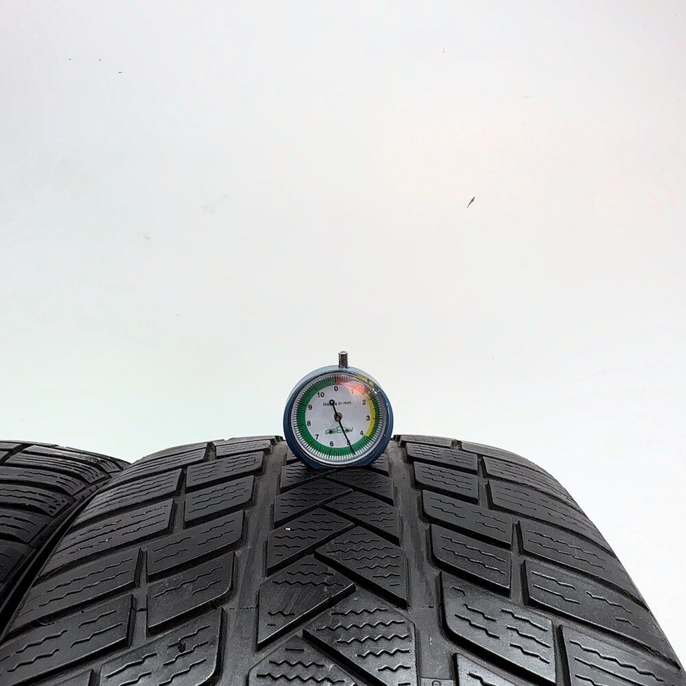 Gomme Usate 245 40 R19 98W XL Vredestein Wintrac Pro 71% Invernali | Gomme Usate | PrimaGomme.it Vredestein Wintrac Pro 245/40 R19 98W: fino a 270 km/h, dettaglio fotografico 2