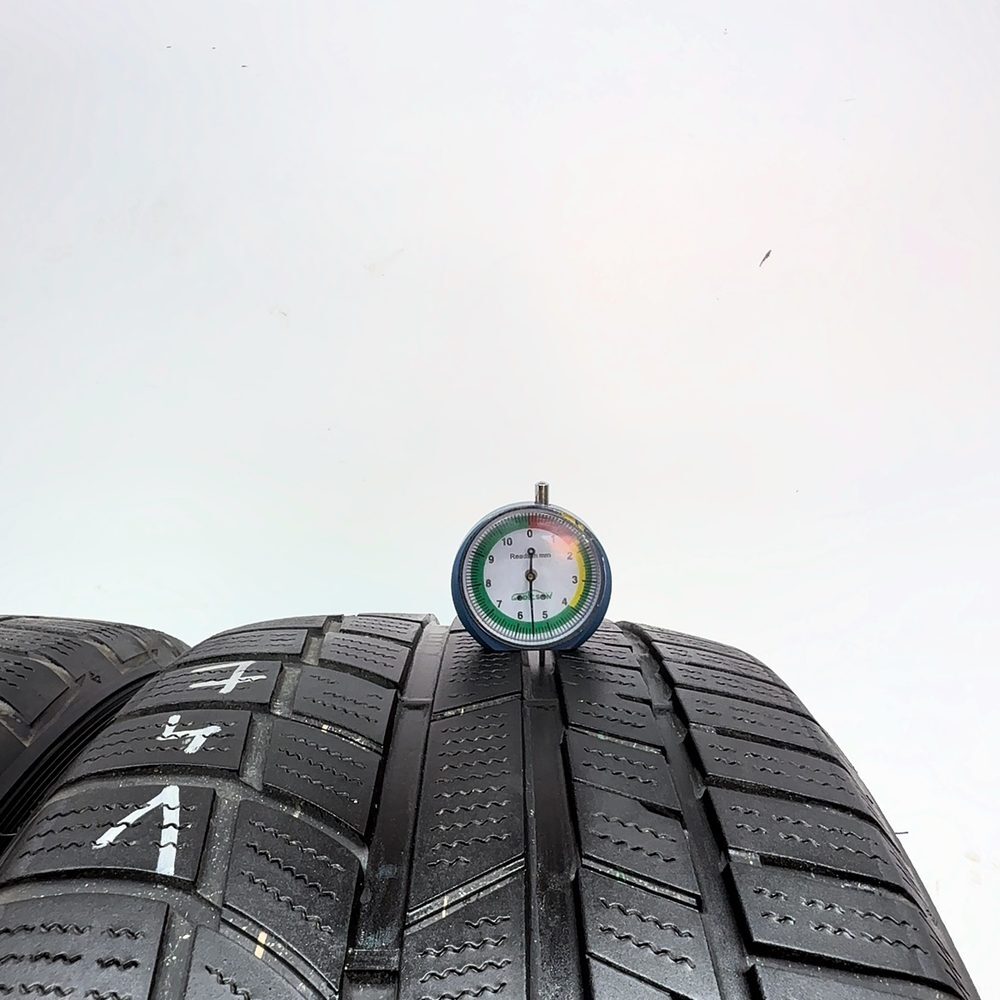 Gomme Usate 235 40 R19 96W XL Toyo Snowprox S954 79% Invernali | Gomme Usate | PrimaGomme.it TOYO Snowprox S954 235/40 R19 96W: fino a 270 km/h, dettaglio fotografico 2
