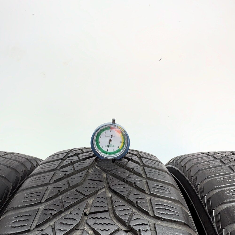 Gomme usate YOKOHAMA W.Drive V905 215/60 R16 99H – foto 02 | Prima Gomme YOKOHAMA W.Drive V905 215/60 R16 99H, dettaglio fotografico 2