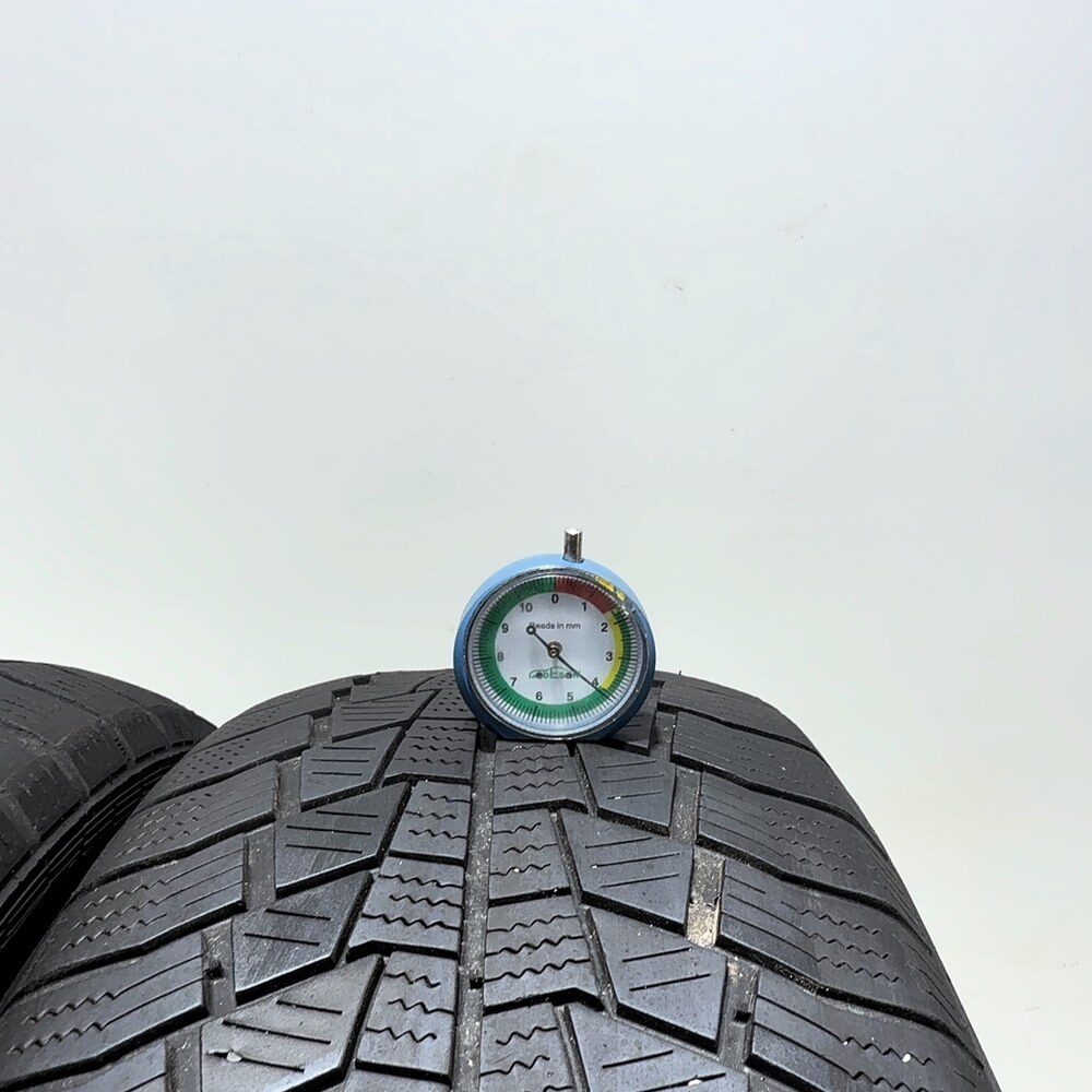 Gomme Usate 215 55 R17 98V XL Gislaved Euro*Frost 6 Invernali | Gomme Usate | PrimaGomme.it Gislaved Euro*Frost 6 215/55 R17 98V, dettaglio fotografico 2