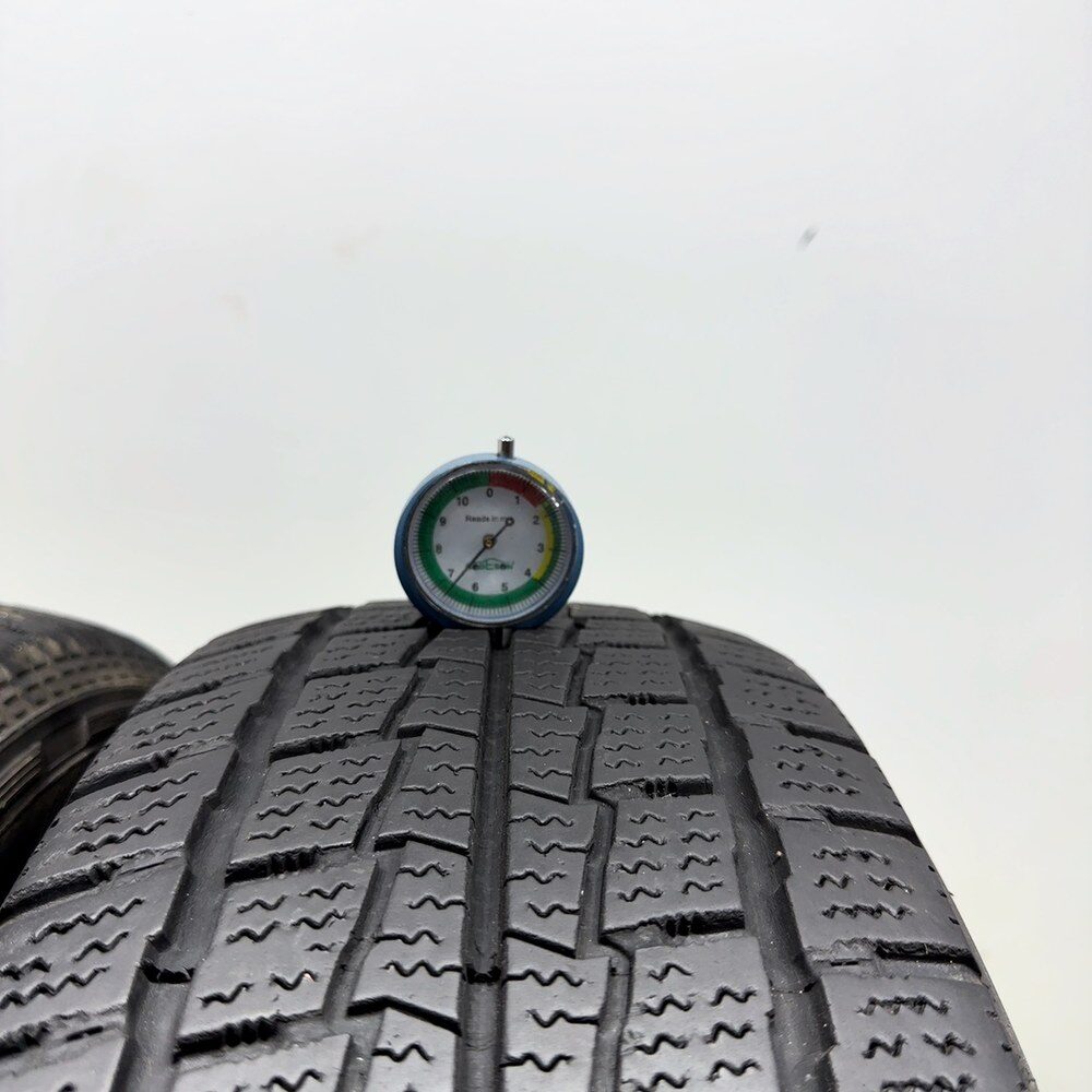 Gomme Usate 215 60 R17C 109/107T Hankook Winter RW06 96% Invernali | Gomme Usate | PrimaGomme.it HANKOOK Winter RW06 215/60 R17C 109/107T, dettaglio fotografico 2