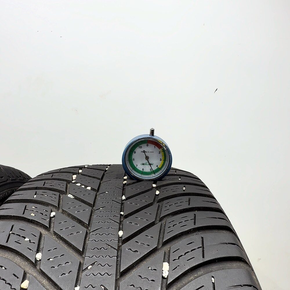 Gomme Usate 255 60 R18 112V XL Nexen N'Blue 4Season 4 Stagioni | Gomme Usate | PrimaGomme.it Nexen N'Blue 4Season 255/60 R18 112V, dettaglio fotografico 2