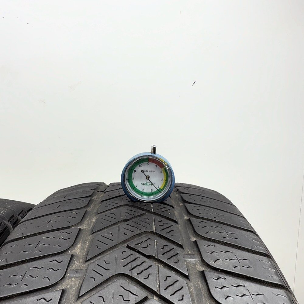 Gomme Usate 245 45 R19 102V XL Pirelli Winter Sottozero 3 Invernali | Gomme Usate | PrimaGomme.it PIRELLI Winter Sottozero 3 245/45 R19 102V, dettaglio fotografico 2