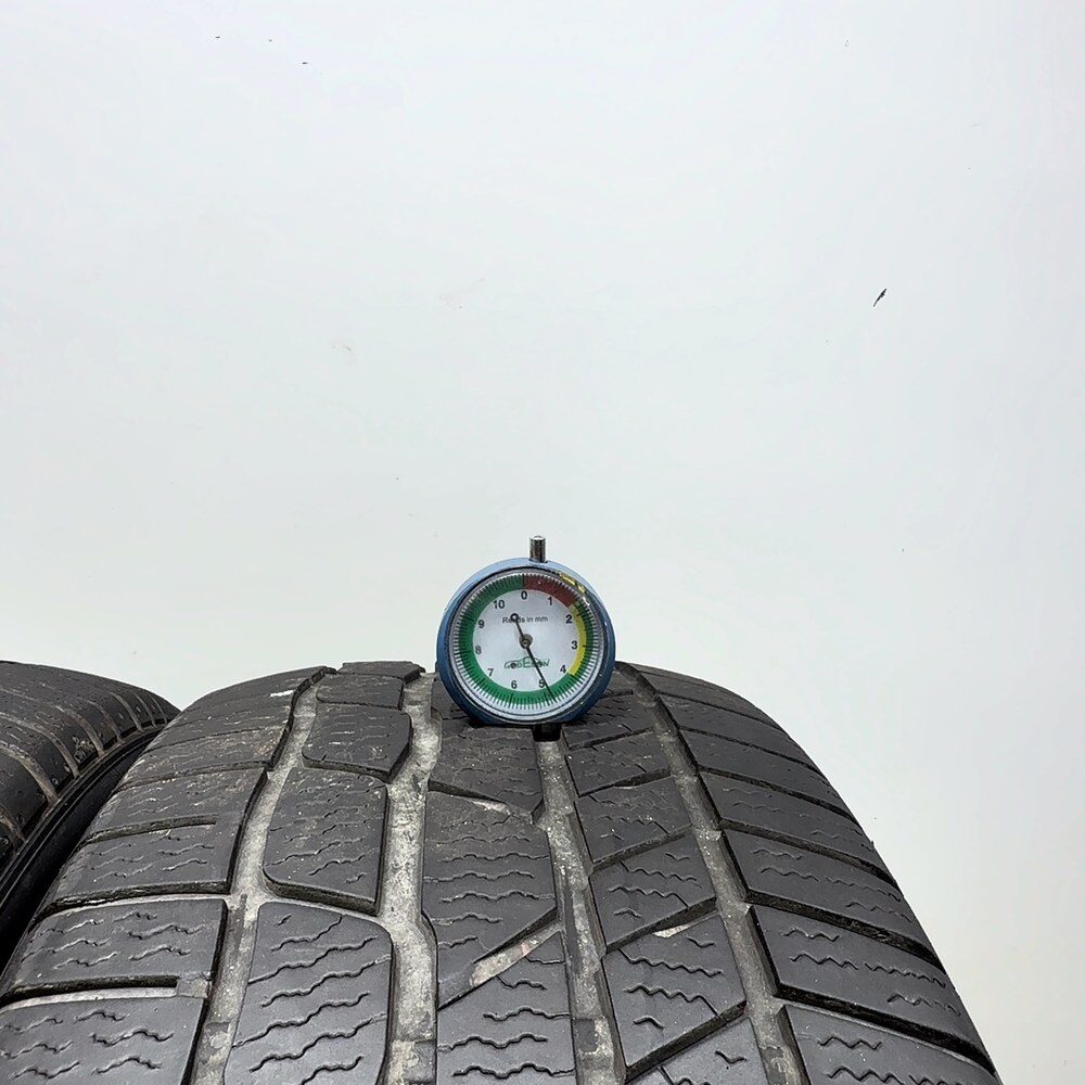 Gomme Usate 235 45 R19 99V XL Continental Contiwintercontact Invernali | Gomme Usate | PrimaGomme.it CONTINENTAL Contiwintercontact 235/45 R19 99V, dettaglio fotografico 2