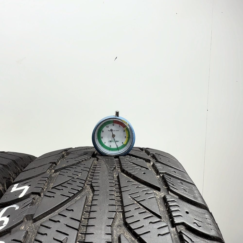 Gomme Usate 215 65 R16 98T Cooper Weather-Master Wsc 71% Invernali | Gomme Usate | PrimaGomme.it COOPER Weather-Master WSC 215/65 R16 98T, dettaglio fotografico 2