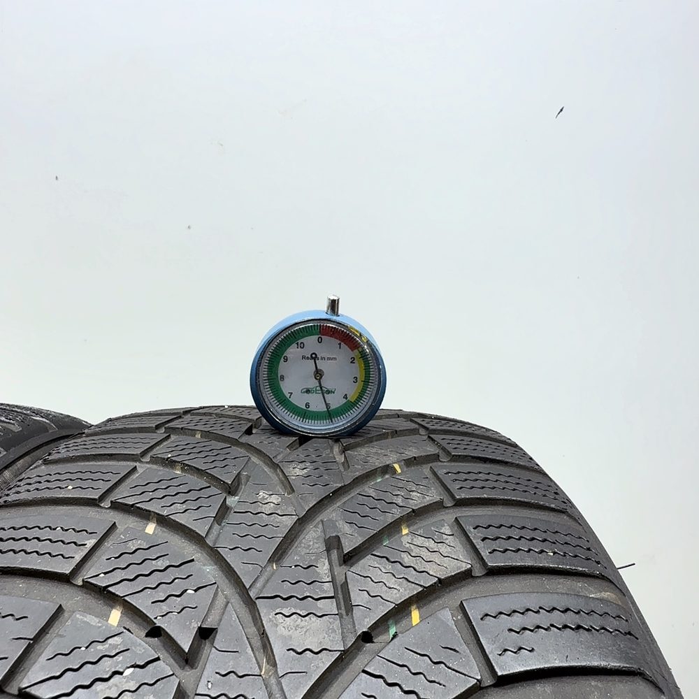 Gomme Usate 225 45 R17 94V XL Toyo Tires Observe S944 71% Invernali | Gomme Usate | PrimaGomme.it TOYO TIRES Observe S944 225/45 R17 94V, dettaglio fotografico 2