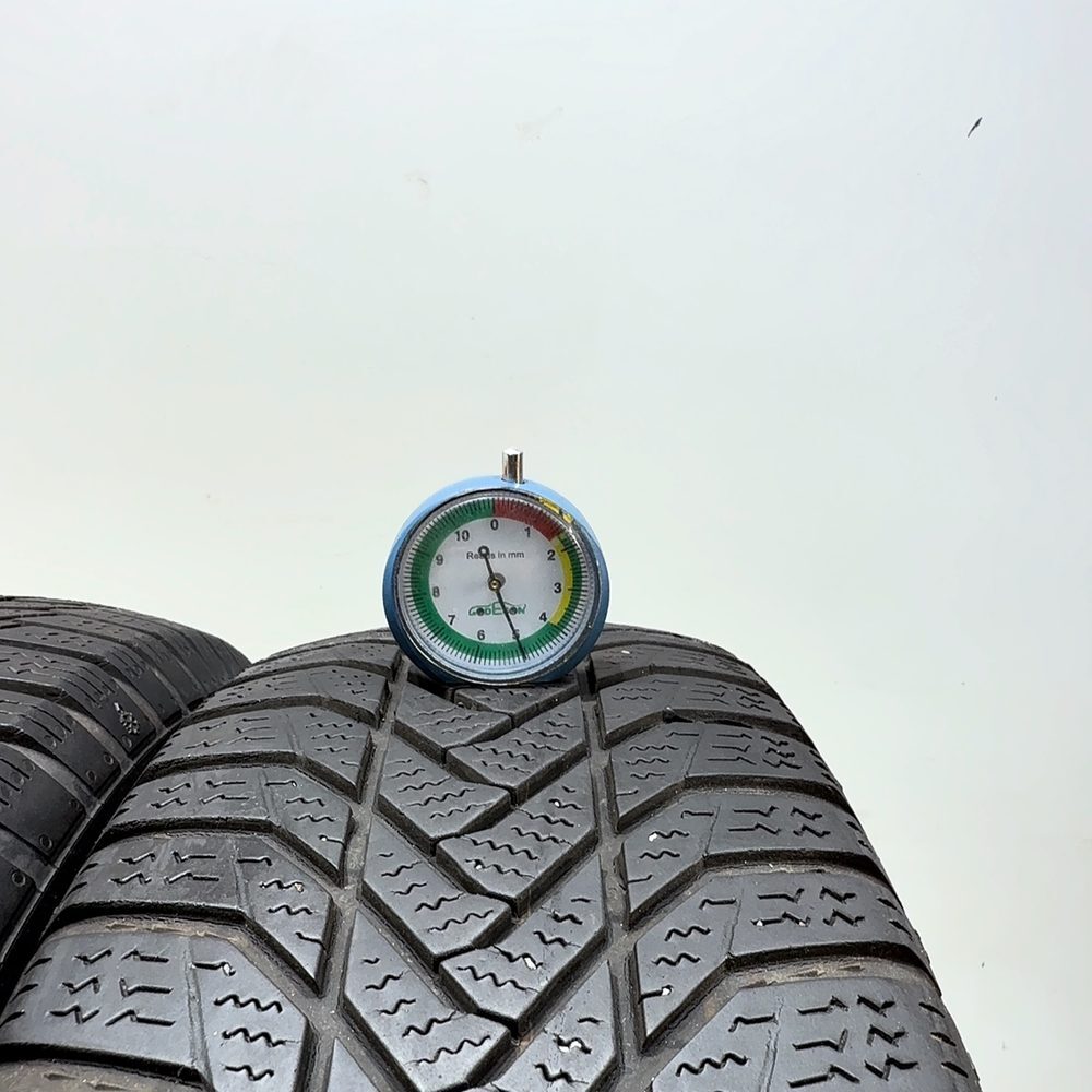 Gomme Usate 185 65 R15 88T Esa+ Tecar Supergrip Pro 71% Invernali | Gomme Usate | PrimaGomme.it ESA+ TECAR Supergrip Pro 185/65 R15 88T, dettaglio fotografico 2