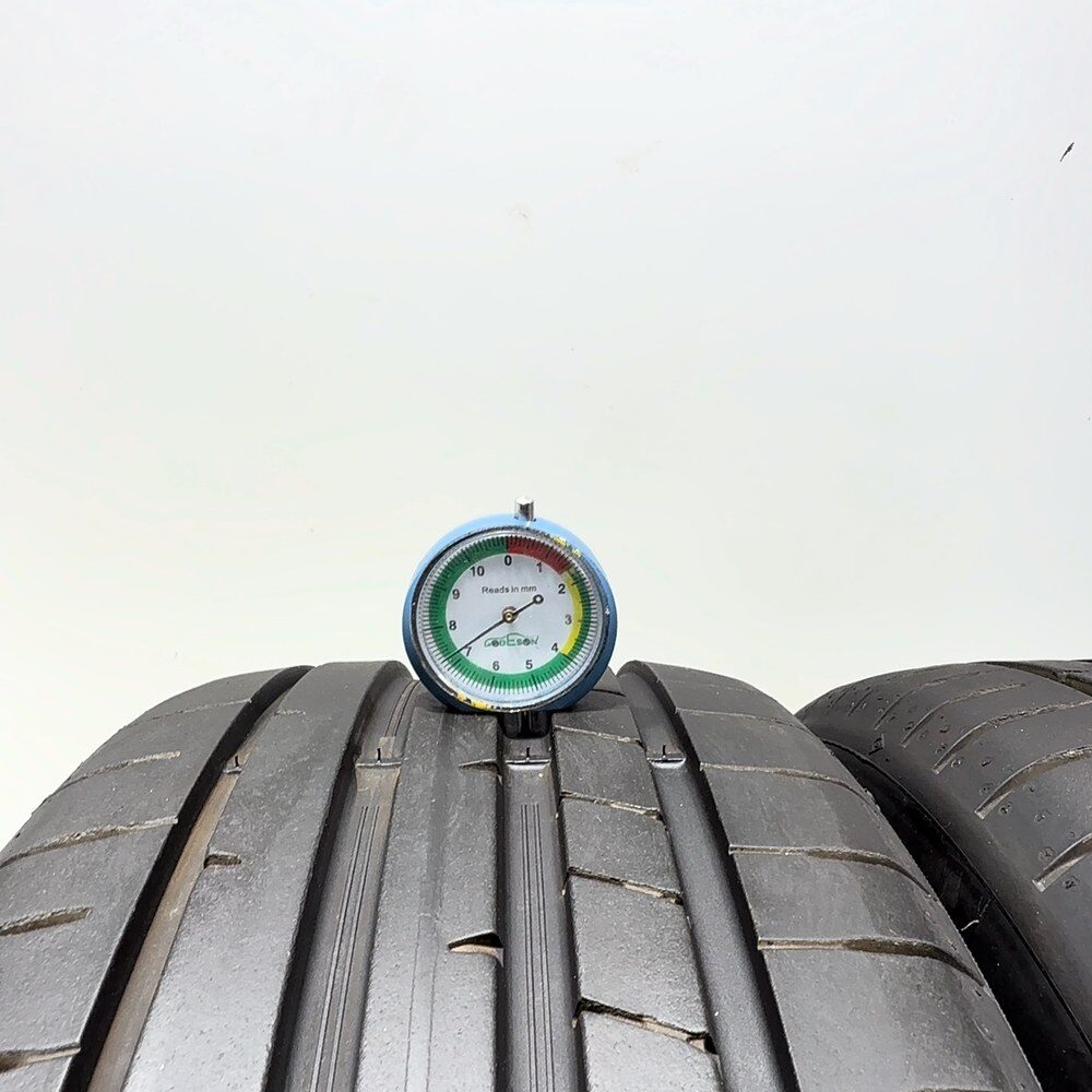 Gomme Usate 215 45 ZR17 91Y XL Dunlop Sport Maxx RT2 98% Estive | Gomme Usate | PrimaGomme.it DUNLOP SPORT MAXX RT2 215/45 ZR17 91Y: fino a 300 km/h, dettaglio fotografico 2