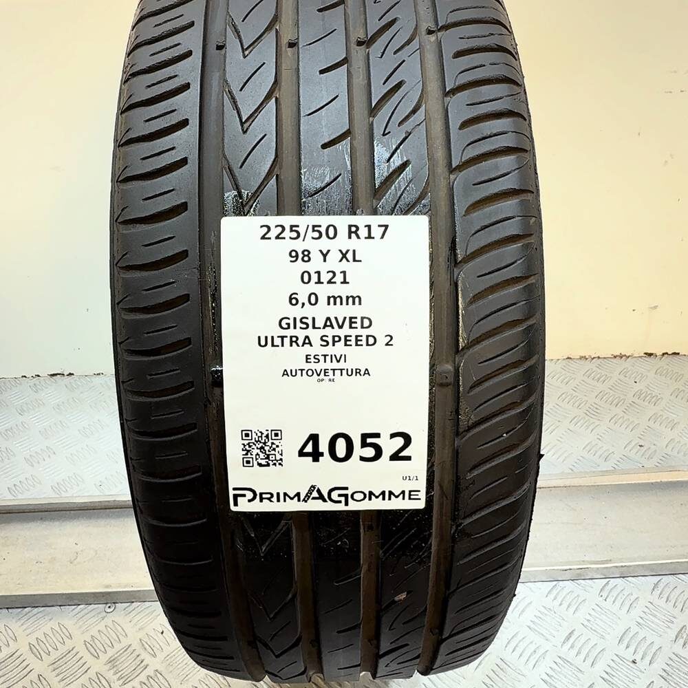 Gomma Usata 225 50 R17 98Y XL Gislaved Ultra Speed 2 86% Estivo | Gomme Usate | PrimaGomme.it Gislaved ULTRA SPEED 2 225/50 R17 98Y: fino a 300 km/h, dettaglio fotografico 3
