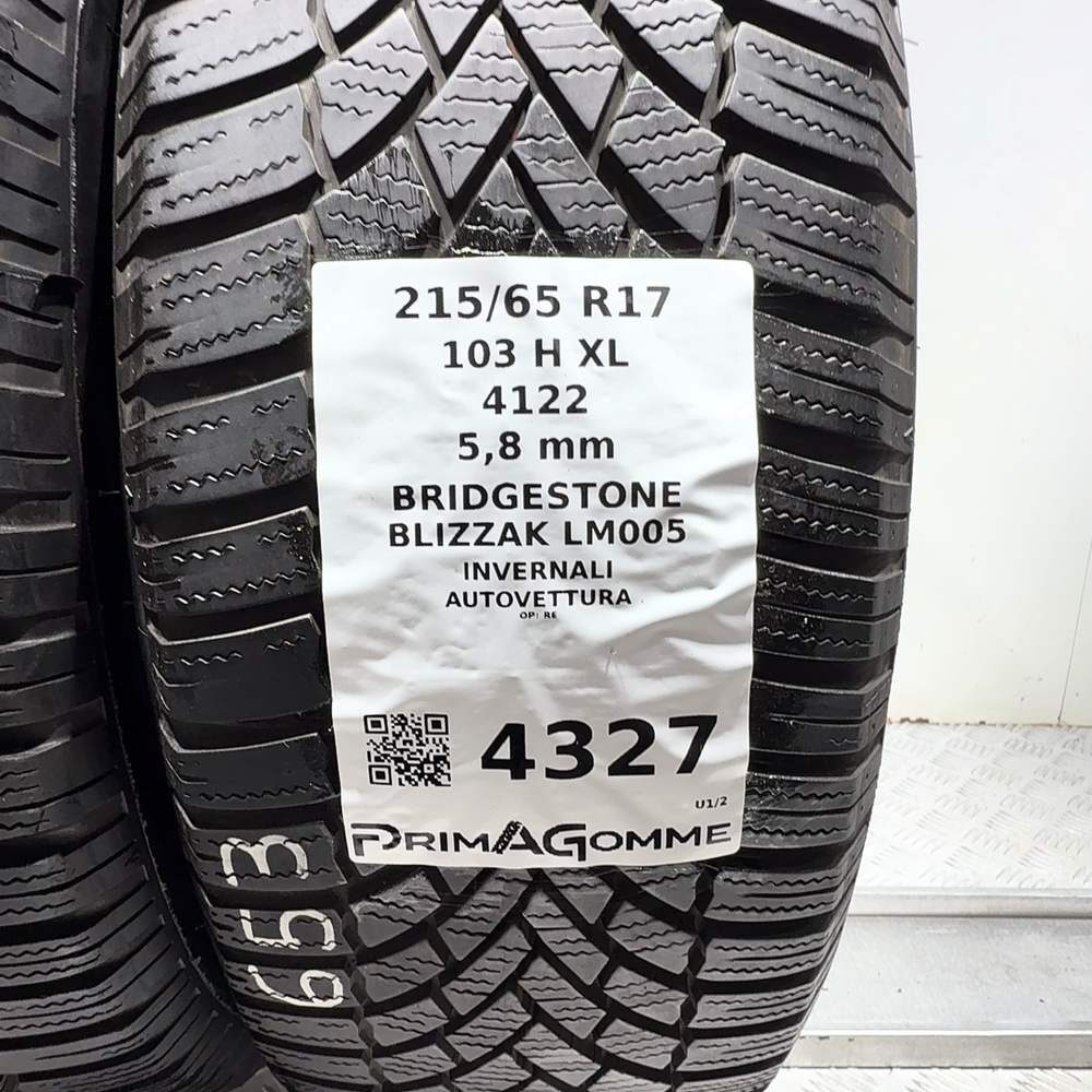 Gomme usate BRIDGESTONE Blizzak LM005 215/65 R17 103H – foto 03 | Prima Gomme BRIDGESTONE Blizzak LM005 215/65 R17 103H, dettaglio fotografico 3