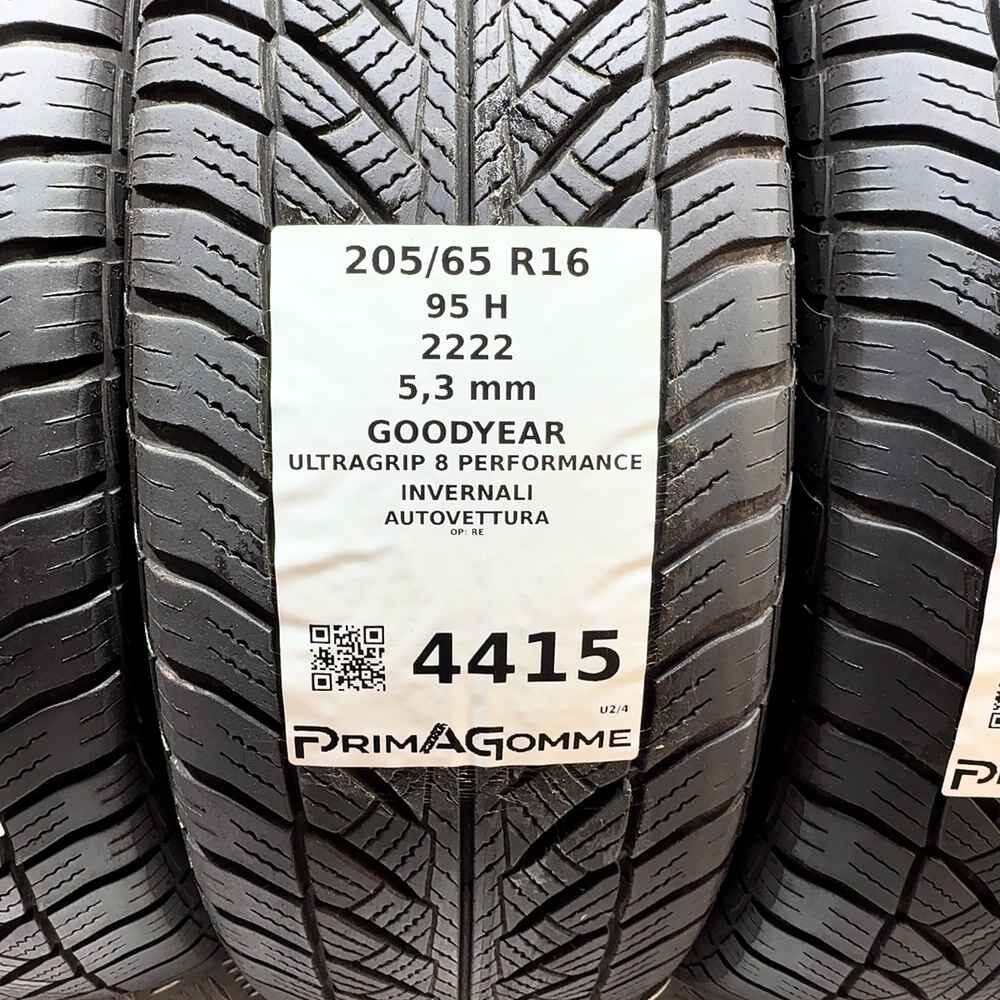 Gomme Usate 205 65 R16 95H Goodyear Ultragrip 8 Performance 76% Invernali | Gomme Usate | PrimaGomme.it GOODYEAR Ultragrip 8 Performance 205/65 R16 95H, dettaglio fotografico 3