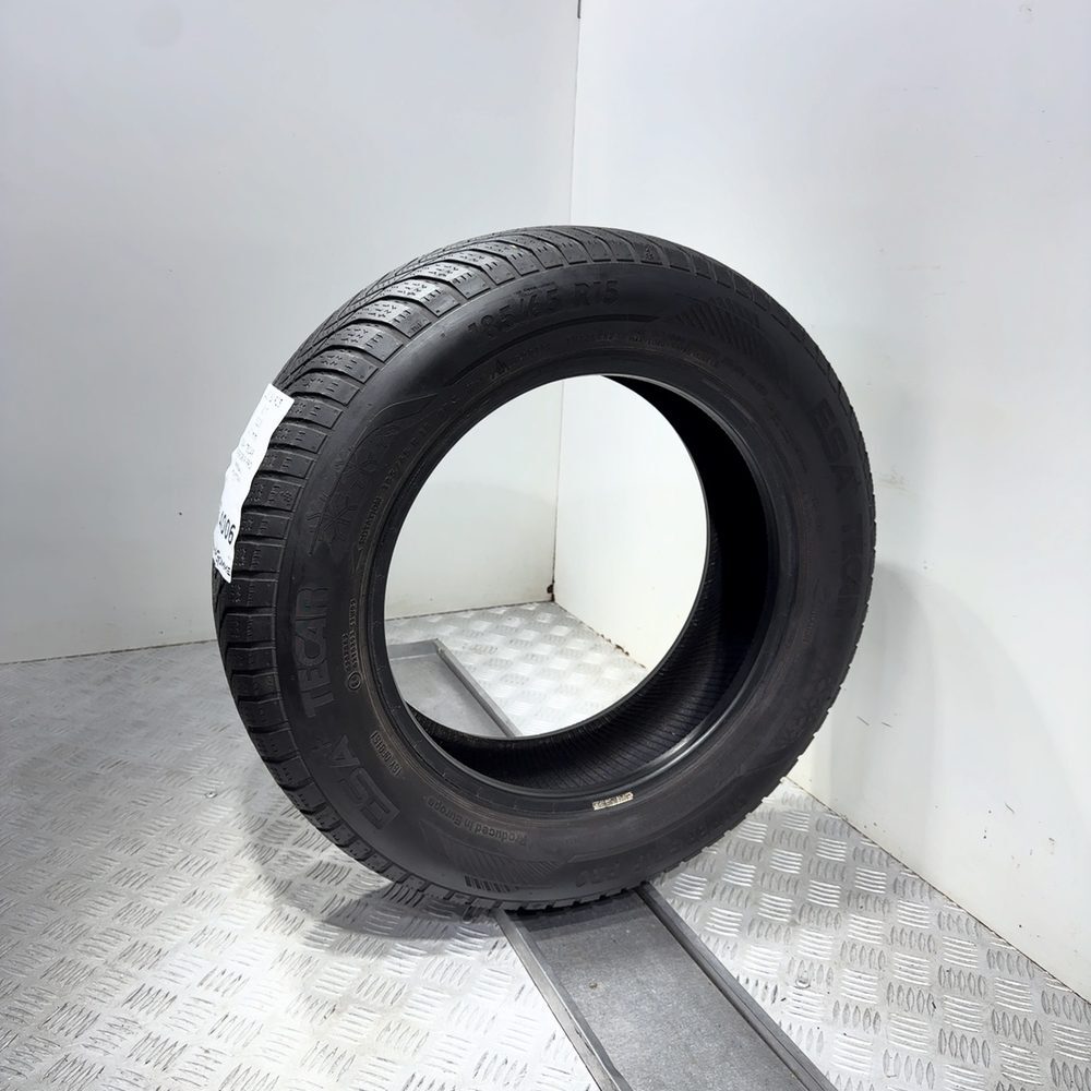 Gomma usata ESA+ TECAR Supergrip Pro 185/65 R15 88T – foto 04 | Prima Gomme ESA+ TECAR Supergrip Pro 185/65 R15 88T, dettaglio fotografico 4