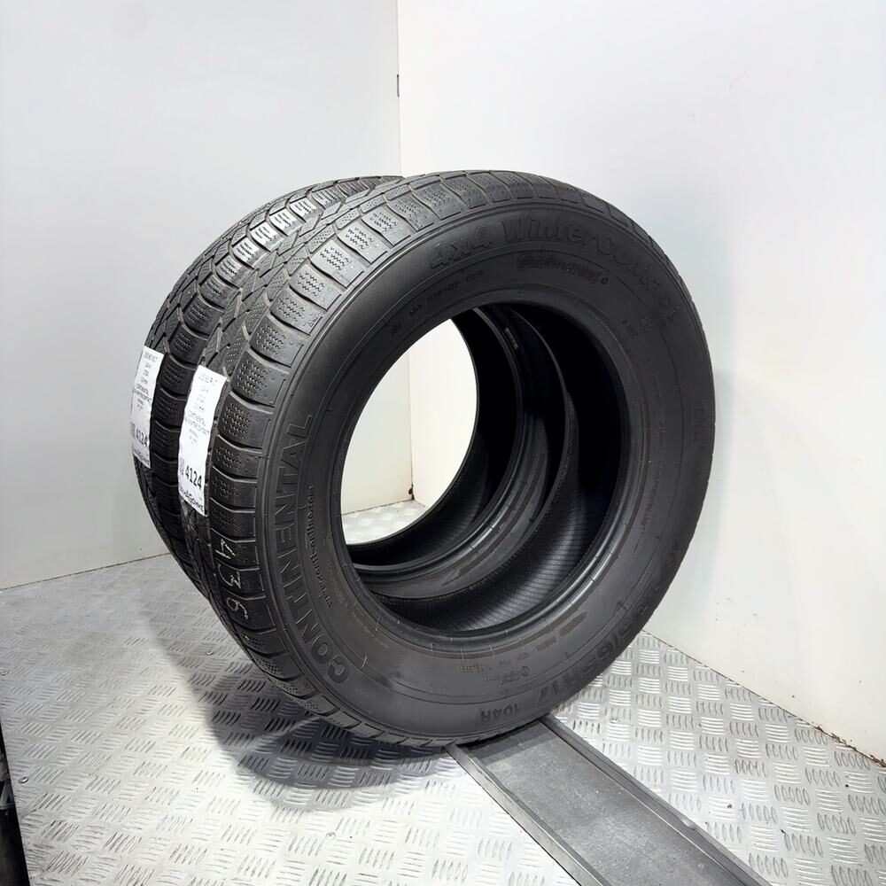 Gomme usate CONTINENTAL 4x4 WinterContact 235/65 R17 104H – foto 04 | Prima Gomme CONTINENTAL 4x4 WinterContact 235/65 R17 104H, dettaglio fotografico 4