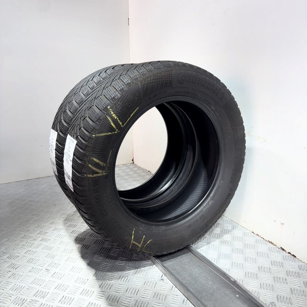Gomme usate CONTINENTAL Winter Contact TS 860 205/60 R16 92T – foto 04 | Prima Gomme CONTINENTAL Winter Contact TS 860 205/60 R16 92T, dettaglio fotografico 4