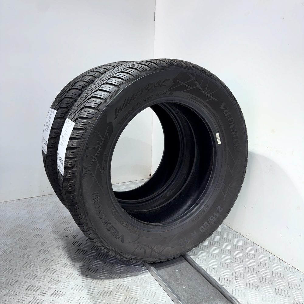 Gomme usate Vredestein Wintrac 215/60 R16 99H – foto 04 | Prima Gomme Vredestein Wintrac 215/60 R16 99H, dettaglio fotografico 4