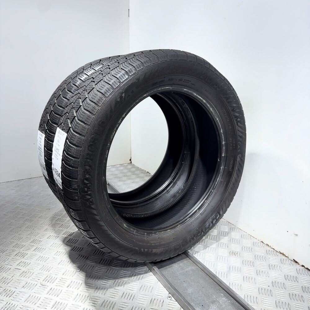 Gomme usate Gislaved Euro*Frost 6 215/55 R17 98V – foto 04 | Prima Gomme Gislaved Euro*Frost 6 215/55 R17 98V, dettaglio fotografico 4