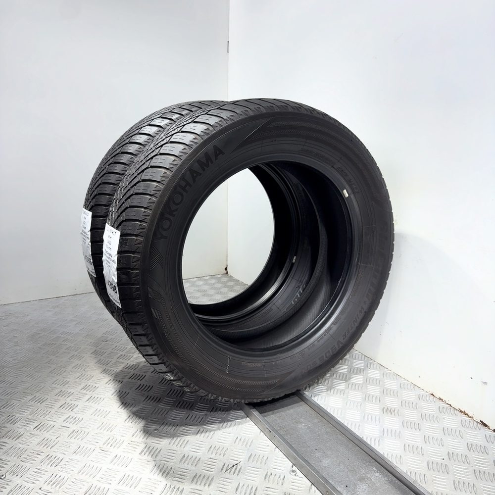 Gomme usate YOKOHAMA BluEarth Winter V906 215/60 R17 96H – foto 04 | Prima Gomme YOKOHAMA BluEarth Winter V906 215/60 R17 96H, dettaglio fotografico 4