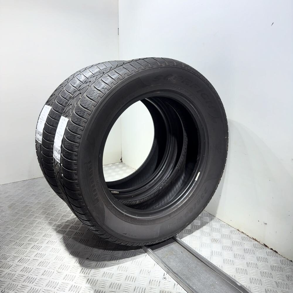 Gomme Usate 235 60 R18 107H XL Pirelli Scorpion Winter Invernali | Gomme Usate | PrimaGomme.it PIRELLI Scorpion Winter 235/60 R18 107H, dettaglio fotografico 4