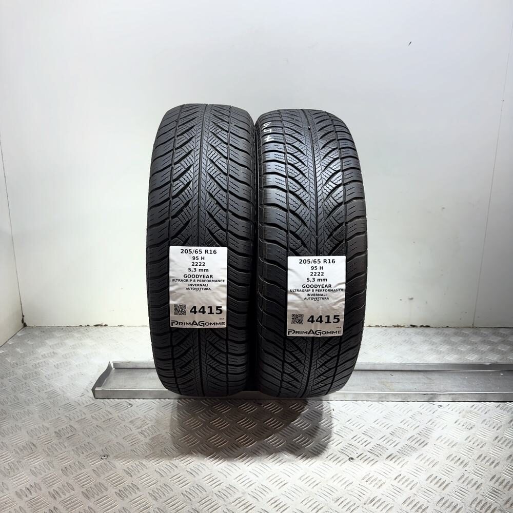 Gomme Usate 205 65 R16 95H Goodyear Ultragrip 8 Performance 76% Invernali | Gomme Usate | PrimaGomme.it GOODYEAR Ultragrip 8 Performance 205/65 R16 95H, dettaglio fotografico 4