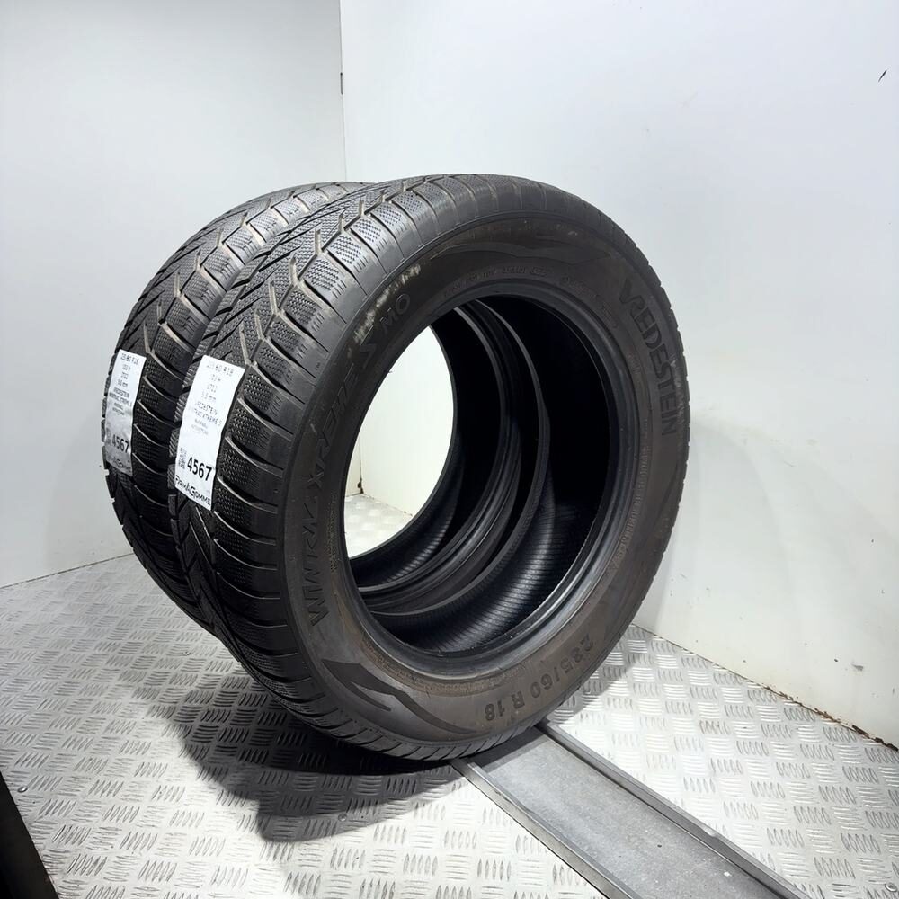 Gomme Usate 235 60 R18 103H Vredestein Wintrac Xtreme S 79% Invernali | Gomme Usate | PrimaGomme.it Vredestein Wintrac Xtreme S 235/60 R18 103H, dettaglio fotografico 4