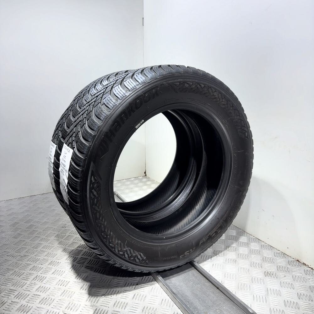 Gomme Usate 205 60 R16 92H Hankook Winter I*Cept RS3 86% Invernali | Gomme Usate | PrimaGomme.it HANKOOK Winter I*Cept RS3 205/60 R16 92H, dettaglio fotografico 4