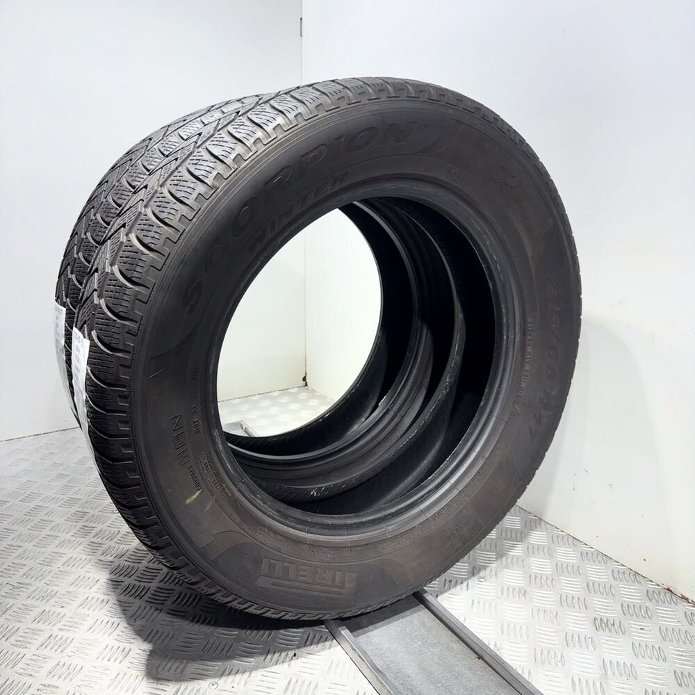 Gomme Usate 215 65 R17 99H Pirelli Scorpion Winter Invernali | Gomme Usate | PrimaGomme.it PIRELLI Scorpion Winter 215/65 R17 99H, dettaglio fotografico 4