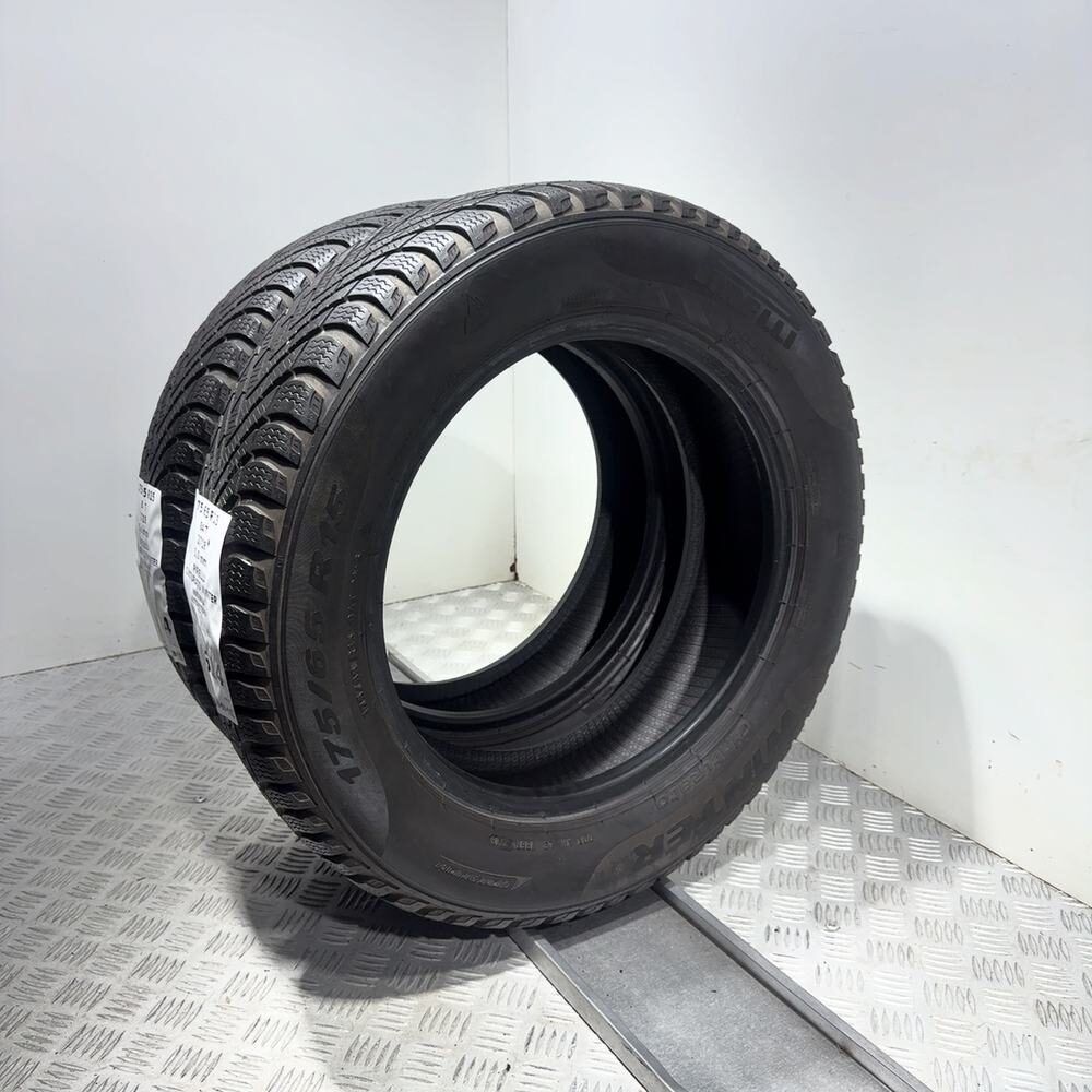 Gomme Usate 175 65 R15 84T Pirelli Cinturato Winter 71% Invernali | Gomme Usate | PrimaGomme.it PIRELLI Cinturato Winter 175/65 R15 84T, dettaglio fotografico 4