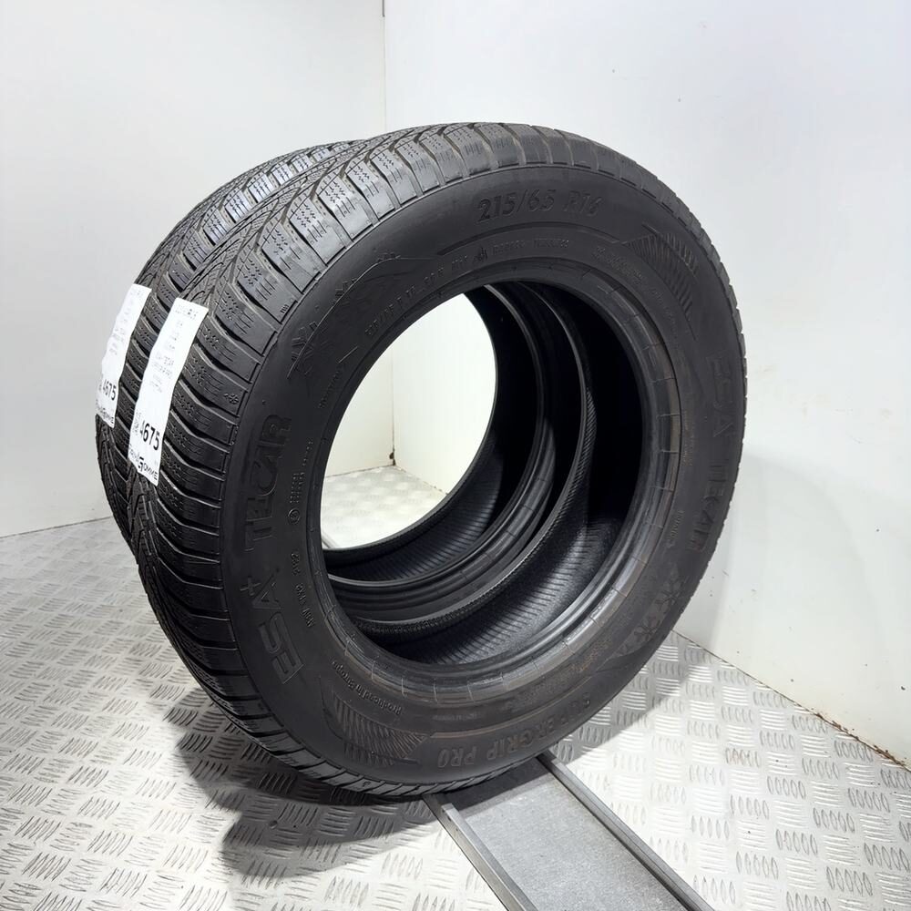 Gomme Usate 215 65 R16 98H Esa+ Tecar Supergrip Pro 74% Invernali | Gomme Usate | PrimaGomme.it ESA+ TECAR Supergrip Pro 215/65 R16 98H, dettaglio fotografico 4