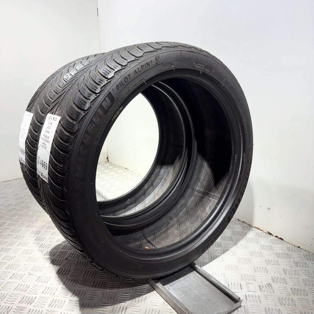 Gomme Usate 225 40 R18 92V XL Michelin Pilot Alpin 5 Invernali | Gomme Usate | PrimaGomme.it MICHELIN Pilot Alpin 5 225/40 R18 92V, dettaglio fotografico 4