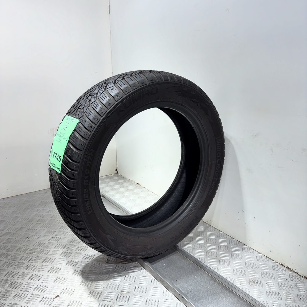 Gomma Usata 195 55 R16 87H Kumho Wintercraft WP52 96% Invernale | Gomme Usate | PrimaGomme.it Kumho Wintercraft WP52 195/55 R16 87H, dettaglio fotografico 4
