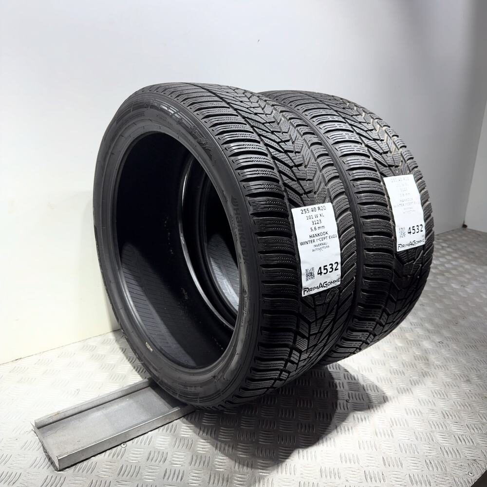 Gomme Usate 255 40 R20 101W XL Hankook Winter I*Cept Evo3 80% Invernali | Gomme Usate | PrimaGomme.it HANKOOK Winter I*Cept Evo3 255/40 R20 101W: fino a 270 km/h, dettaglio fotografico 5