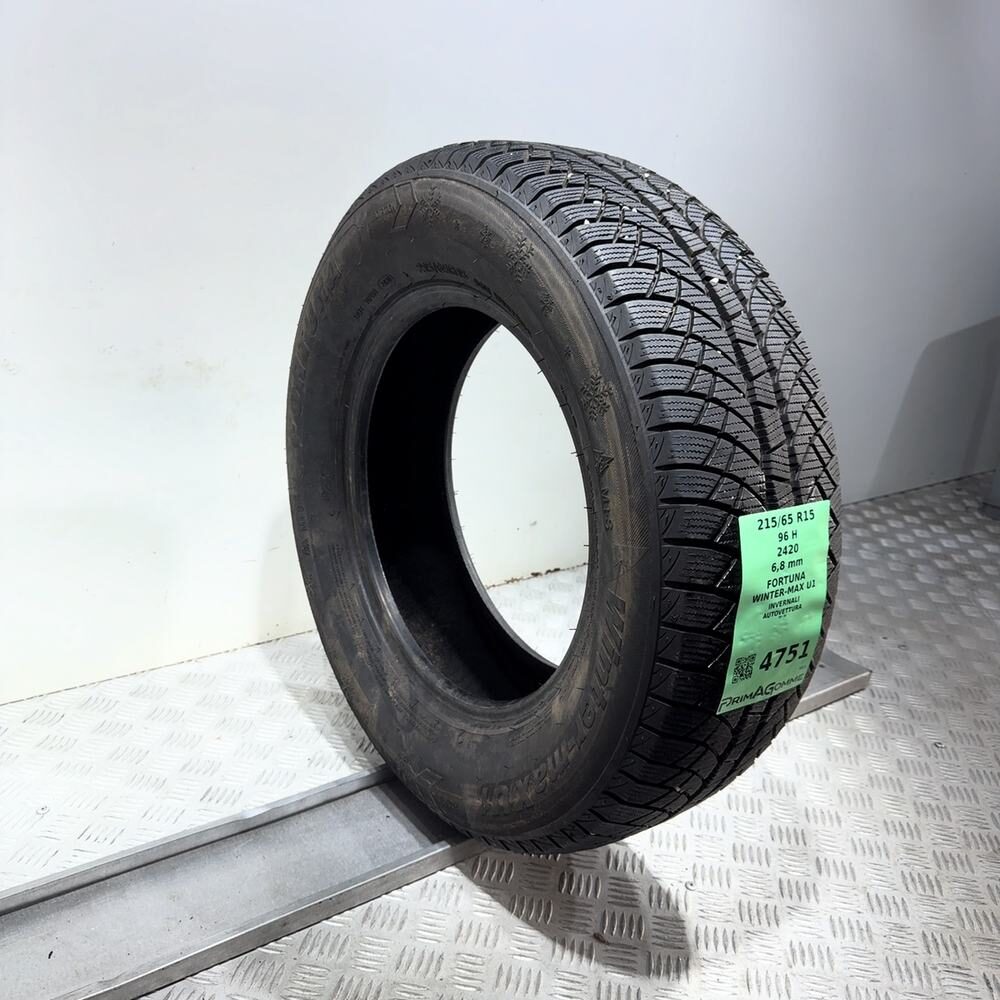 Gomma Usata 215 65 R15 96H Fortuna Winter-Max U1 97% Invernale | Gomme Usate | PrimaGomme.it FORTUNA Winter-Max U1 215/65 R15 96H, dettaglio fotografico 5
