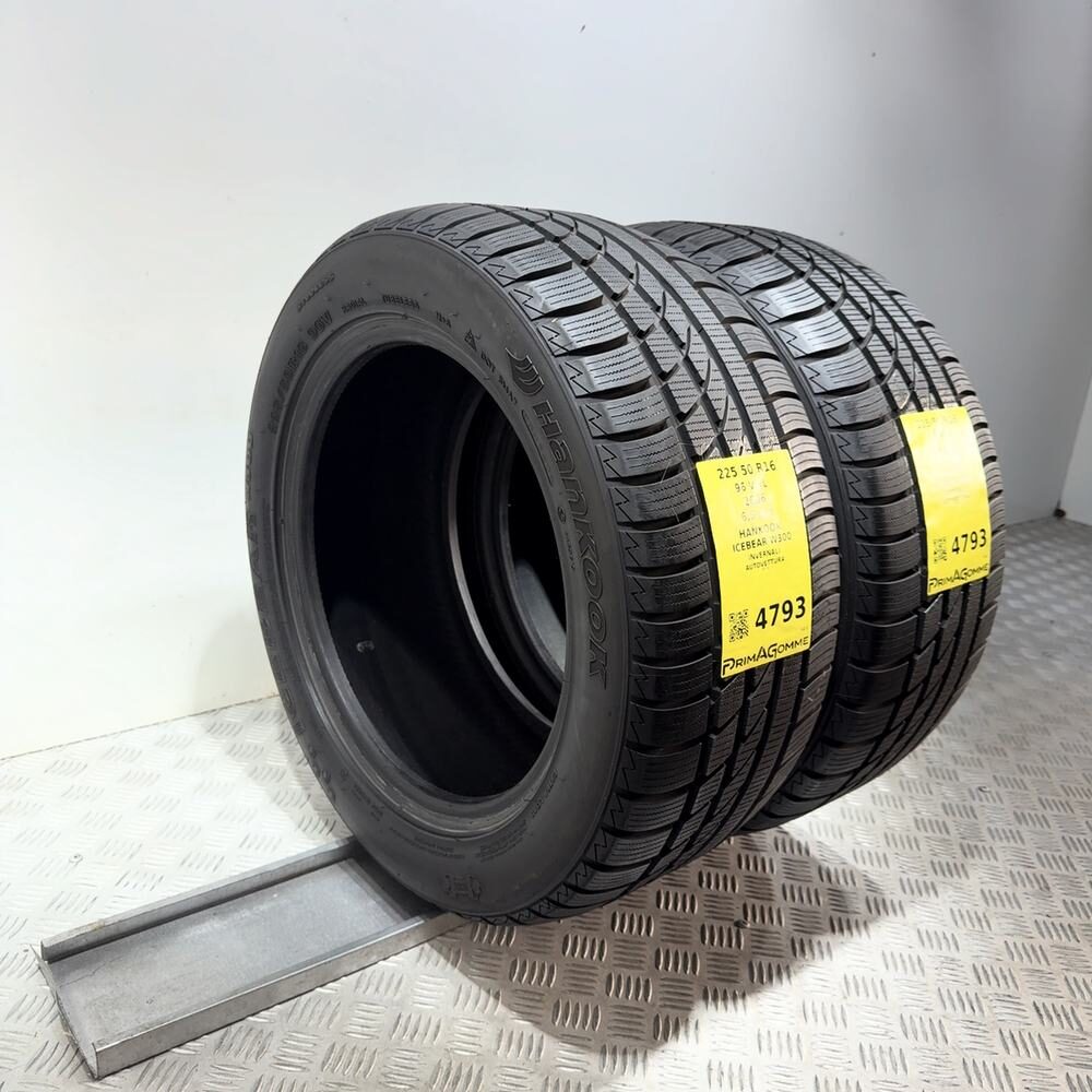Gomme Usate 225 50 R16 96V XL Hankook Icebear W300 93% Invernali | Gomme Usate | PrimaGomme.it HANKOOK Icebear W300 225/50 R16 96V, dettaglio fotografico 5