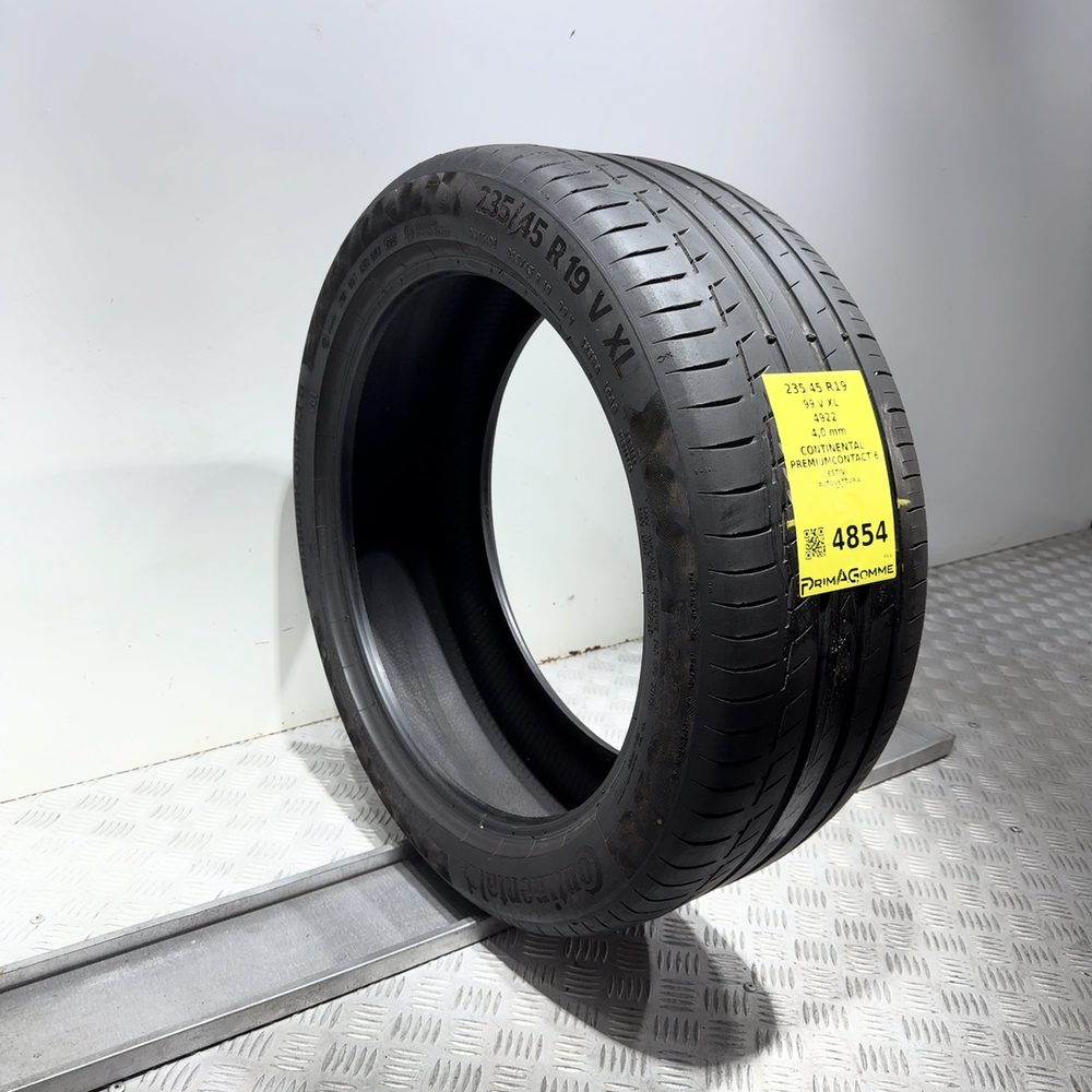 Gomma usata CONTINENTAL PremiumContact 6 235/45 R19 99V – foto 05 | Prima Gomme CONTINENTAL PremiumContact 6 235/45 R19 99V, dettaglio fotografico 5