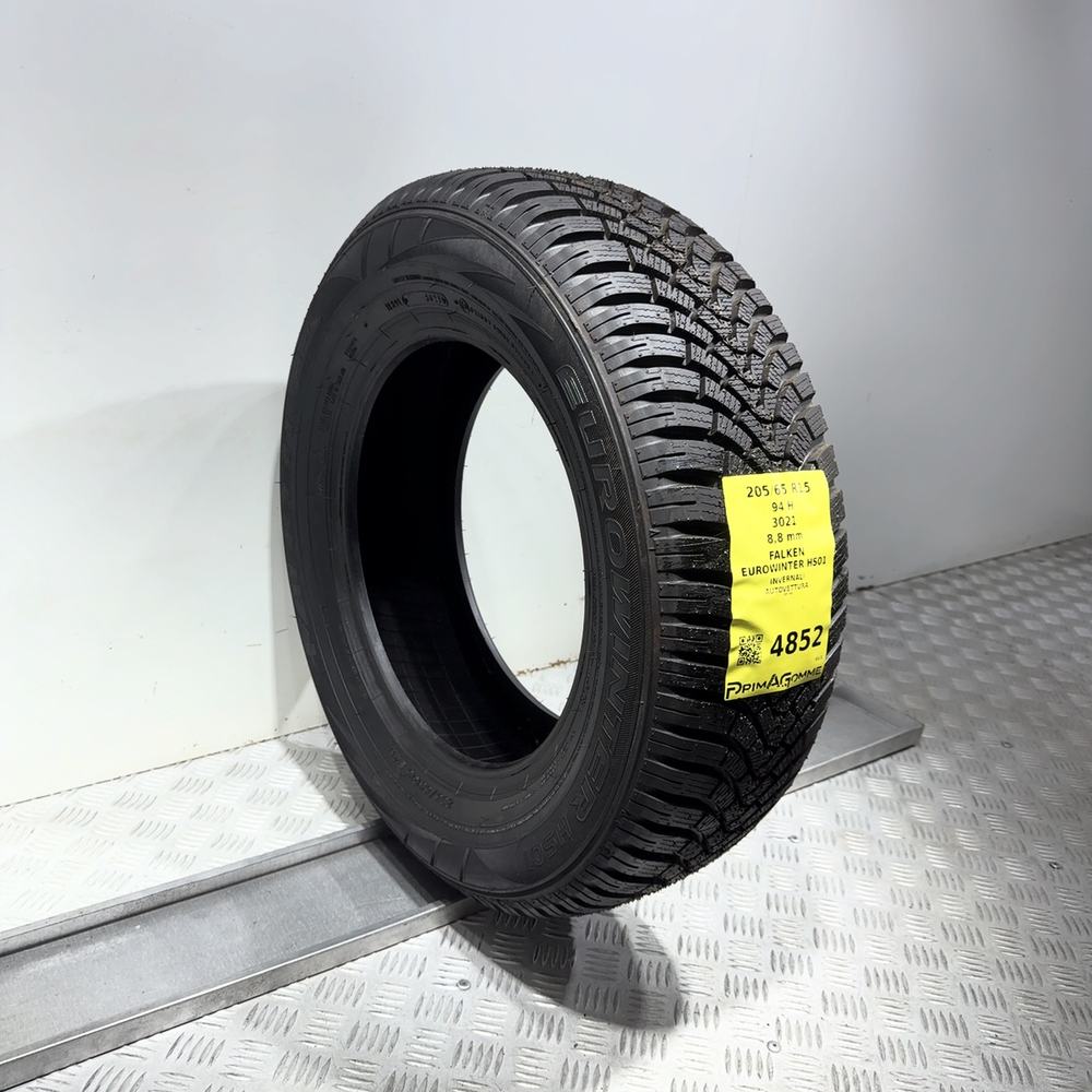 Gomma usata FALKEN Eurowinter HS01 205/65 R15 94H – foto 05 | Prima Gomme FALKEN Eurowinter HS01 205/65 R15 94H, dettaglio fotografico 5