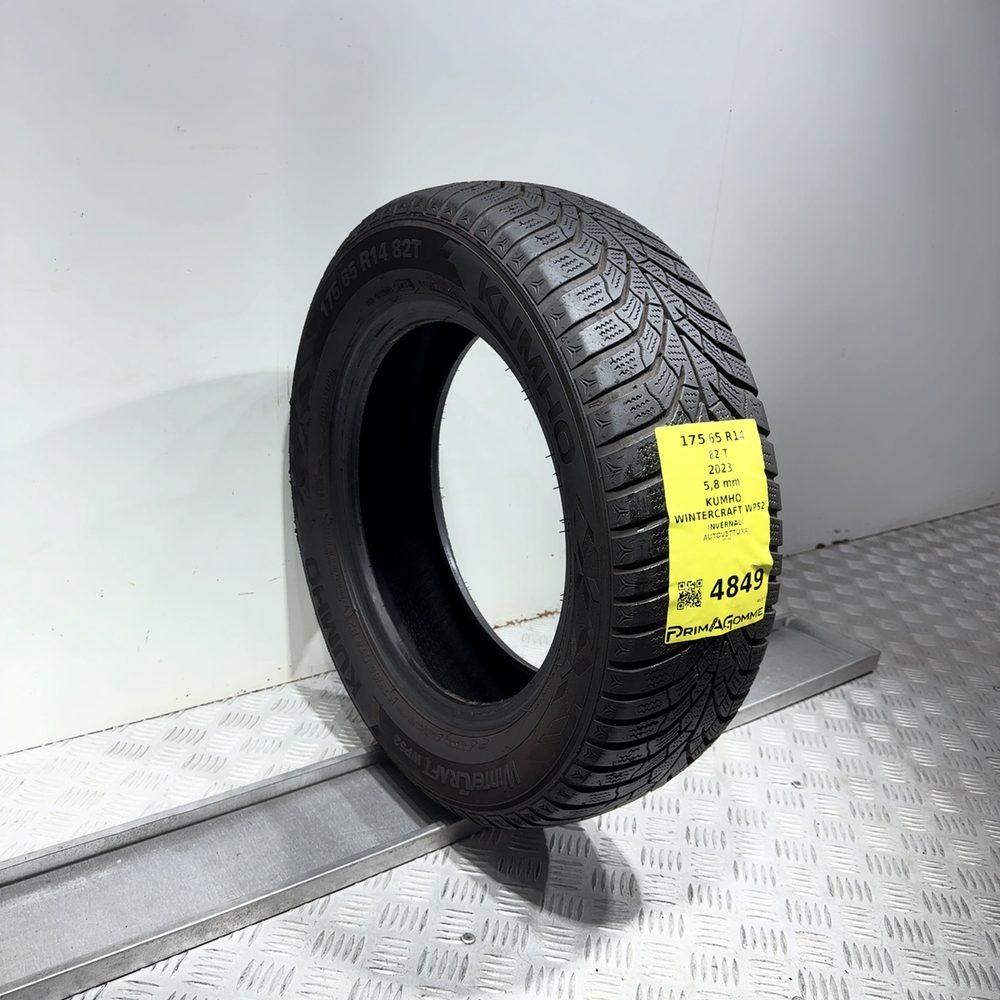 Gomma usata Kumho Wintercraft WP52 175/65 R14 82T – foto 05 | Prima Gomme Kumho Wintercraft WP52 175/65 R14 82T, dettaglio fotografico 5
