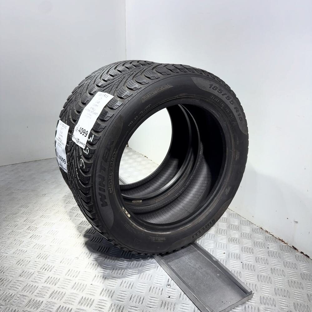 Gomme usate PIRELLI Winter Cinturato 185/55 R15 82T – foto 06 | Prima Gomme PIRELLI Winter Cinturato 185/55 R15 82T, dettaglio fotografico 6