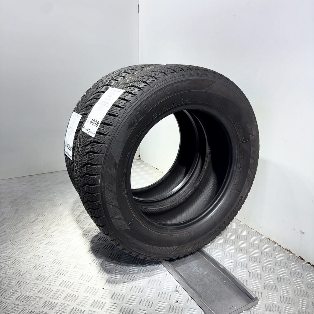 Gomme usate HANKOOK Winter I*Cept IZ2 195/65 R15 95T – foto 06 | Prima Gomme HANKOOK Winter I*Cept IZ2 195/65 R15 95T, dettaglio fotografico 6