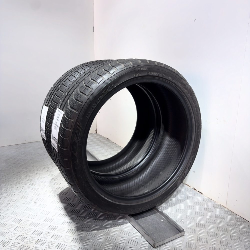 Gomme Usate 235 40 R19 96W XL Toyo Snowprox S954 79% Invernali | Gomme Usate | PrimaGomme.it TOYO Snowprox S954 235/40 R19 96W: fino a 270 km/h, dettaglio fotografico 6