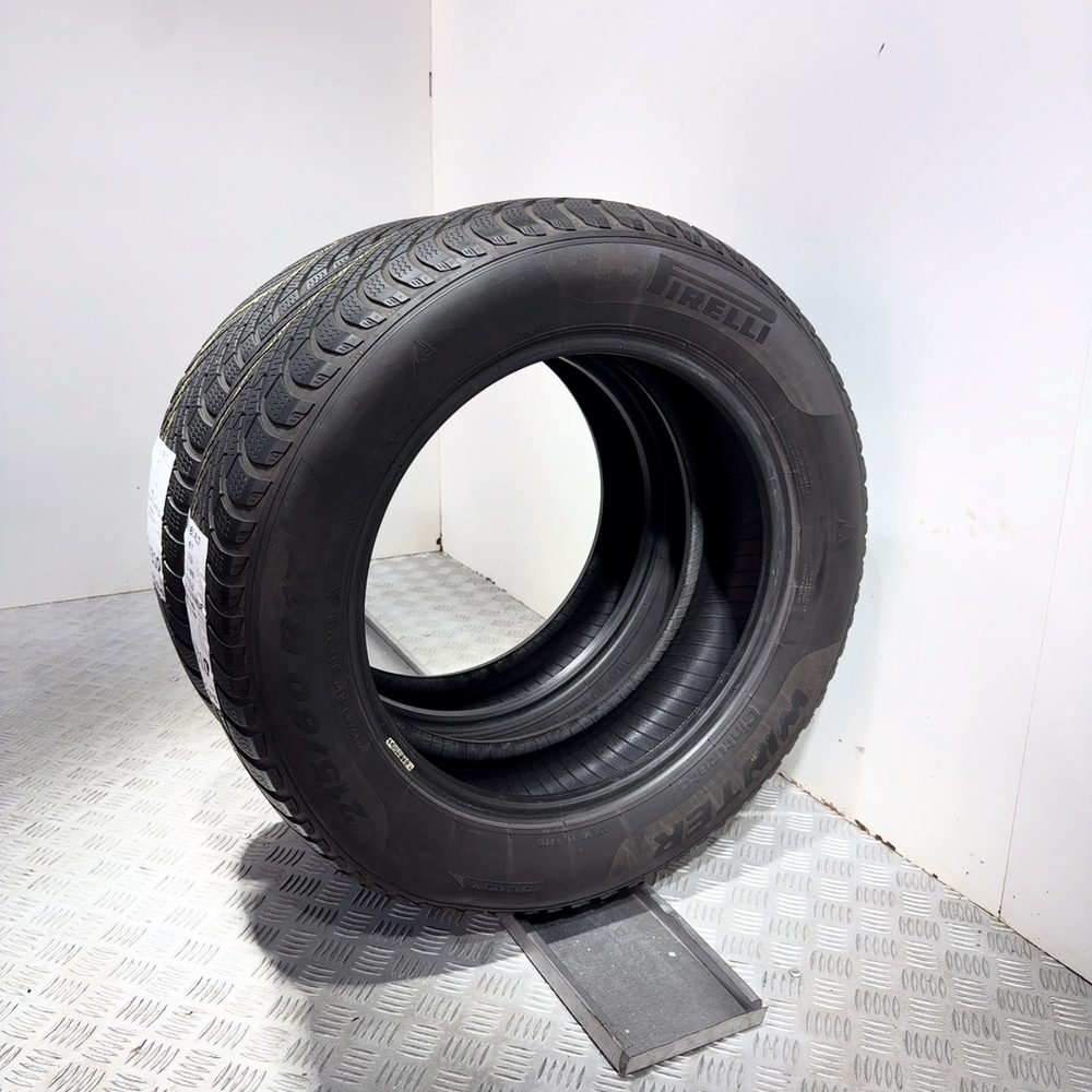 Gomme usate PIRELLI Cinturato Winter 215/60 R17 96T – foto 06 | Prima Gomme PIRELLI Cinturato Winter 215/60 R17 96T, dettaglio fotografico 6
