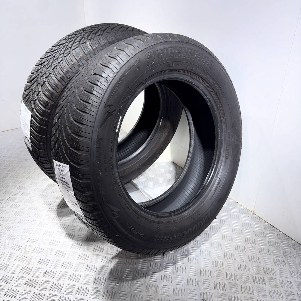 Gomme usate BRIDGESTONE Blizzak LM005 215/65 R17 103H – foto 06 | Prima Gomme BRIDGESTONE Blizzak LM005 215/65 R17 103H, dettaglio fotografico 6